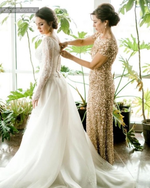 Золотое платье для сестры невесты Adrianna Papell  напрокат