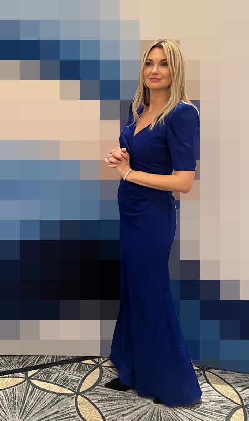 Платье на выпускной королевского синего цвета аренда